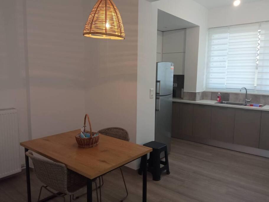 Appartement Διαμέρισμα 90 Τμ Σε Μικρό Συγκρότημα à Kounoupidhianá Extérieur photo